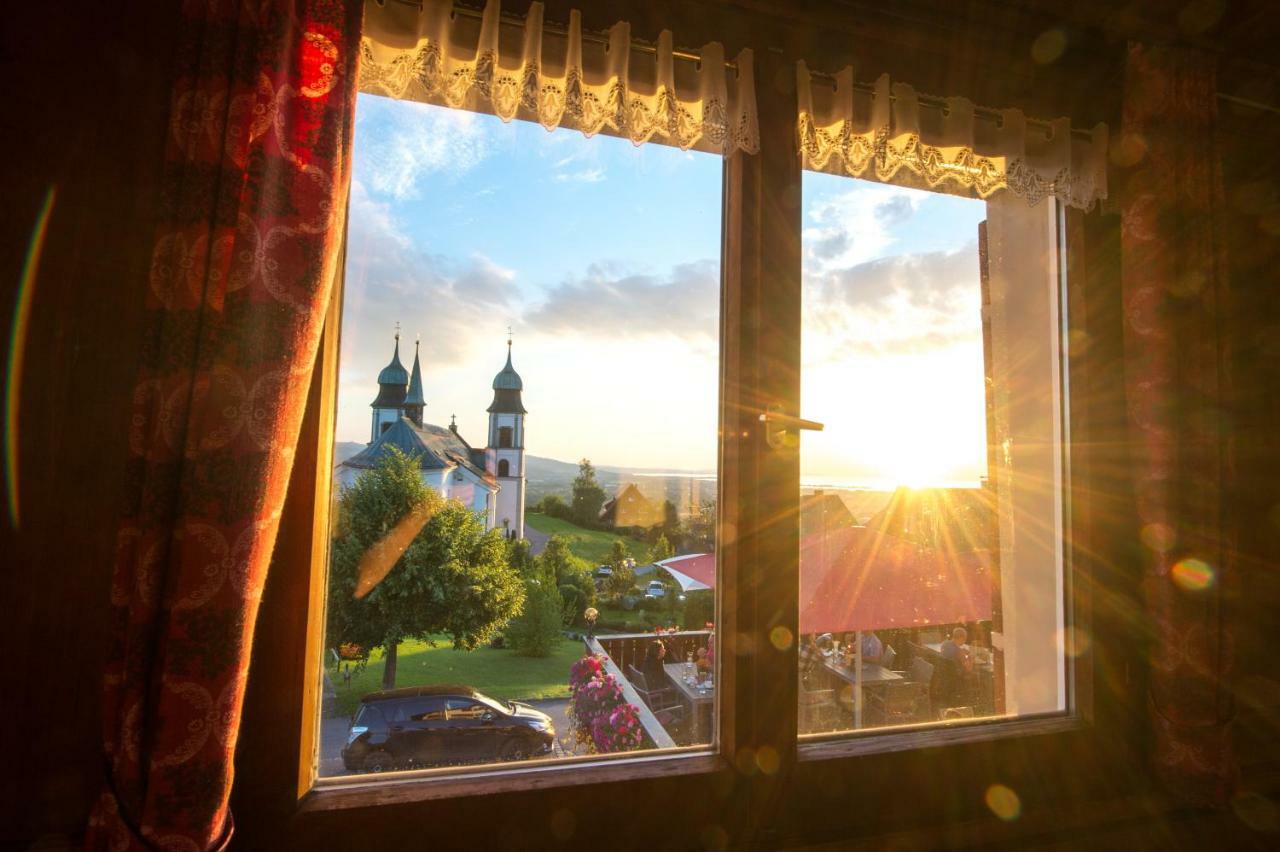 Gasthof Kreuz Bildstein Екстериор снимка