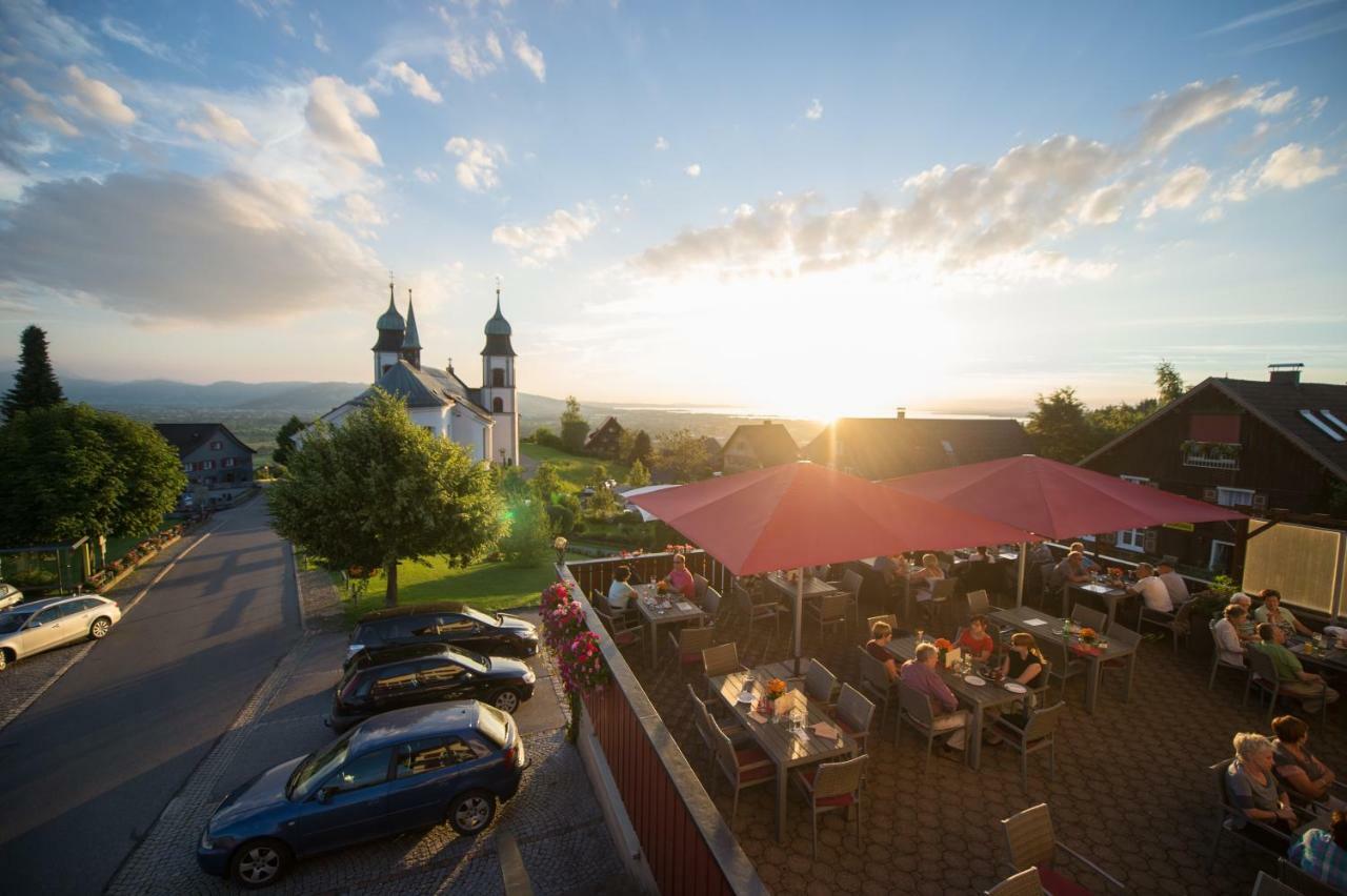Gasthof Kreuz Bildstein Екстериор снимка