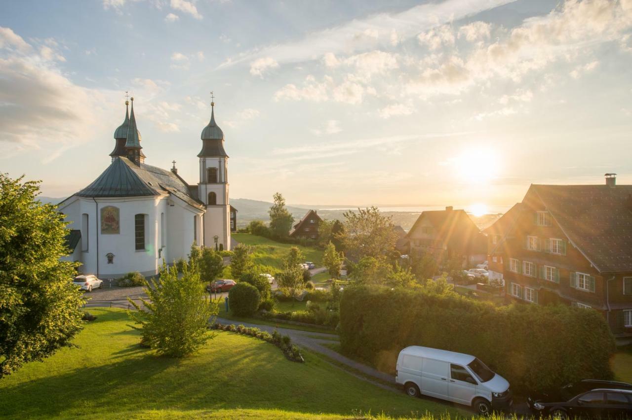 Gasthof Kreuz Bildstein Екстериор снимка