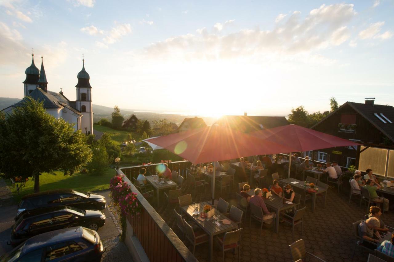 Gasthof Kreuz Bildstein Екстериор снимка